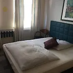 Altdüsseldorf Hotel 3*