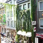 Altdüsseldorf Hotel