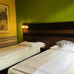 Hotel Altdüsseldorf 3*