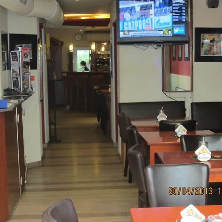 Hotel Altdüsseldorf 3*