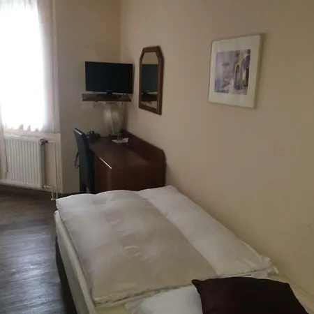 Hotel Altduesseldorf Dusseldorf
