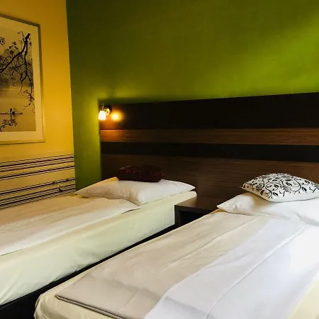 Hotel Altdüsseldorf 3*