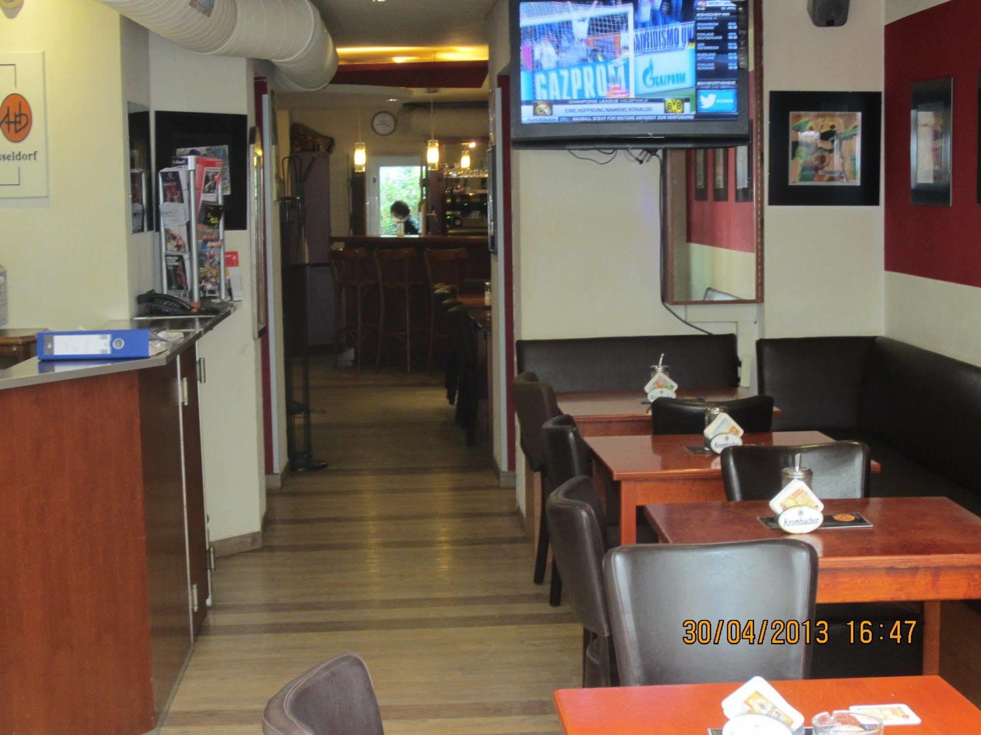 Hotel Altdüsseldorf 3*